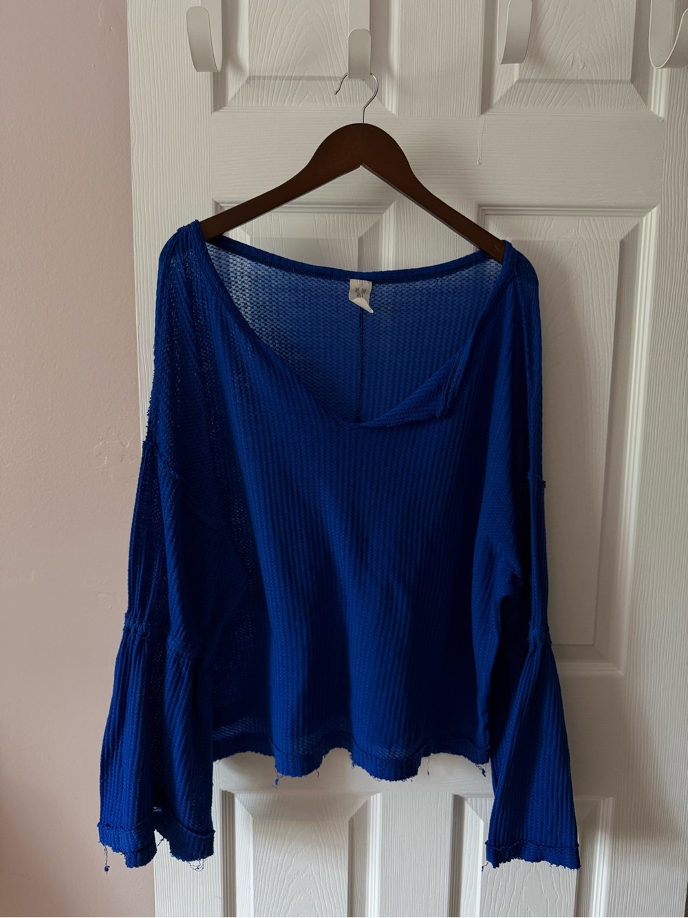 We The Free Royal Blue Waffle Long Sleeve Shirt Women’s Size Large